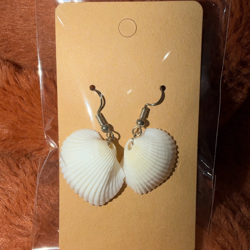 Handmade White Seashell Earrings - Beach Inspired Women Jewelry